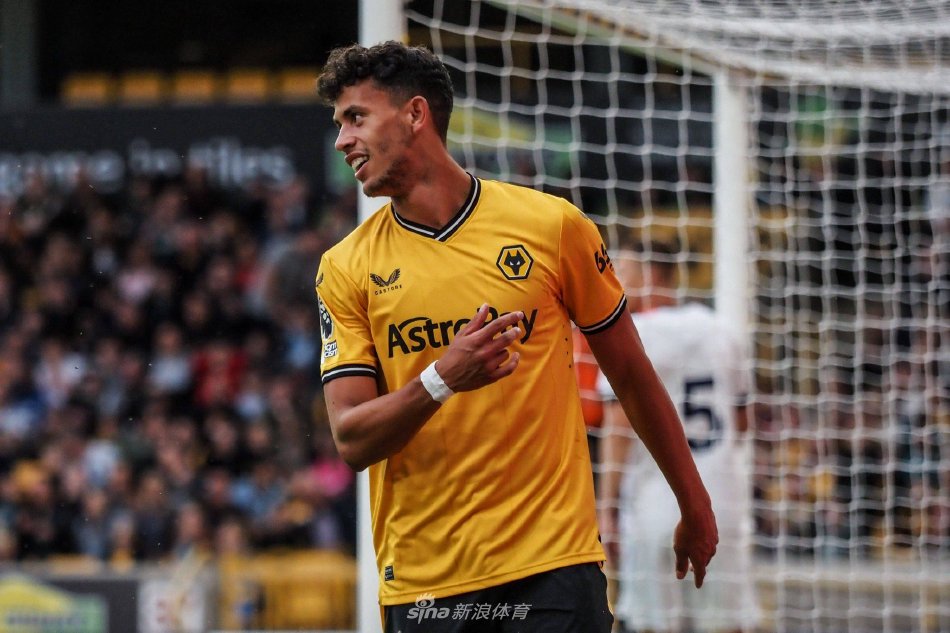 锋线火力 锋线火力