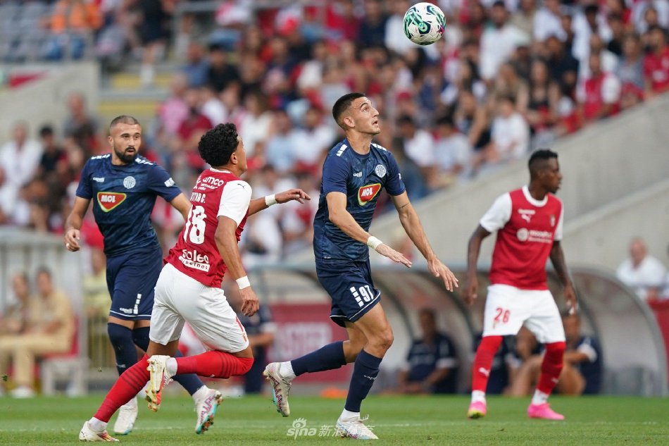 而在本赛季 而在本赛季